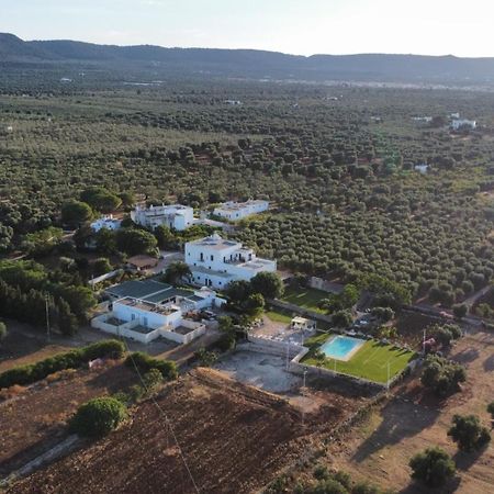 Masseria Borgo Santuri أوستوني المظهر الخارجي الصورة