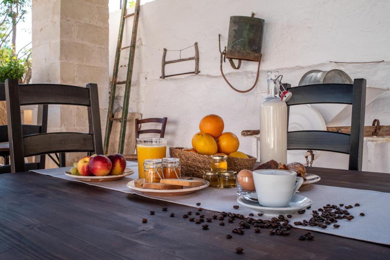 Masseria Borgo Santuri أوستوني المظهر الخارجي الصورة