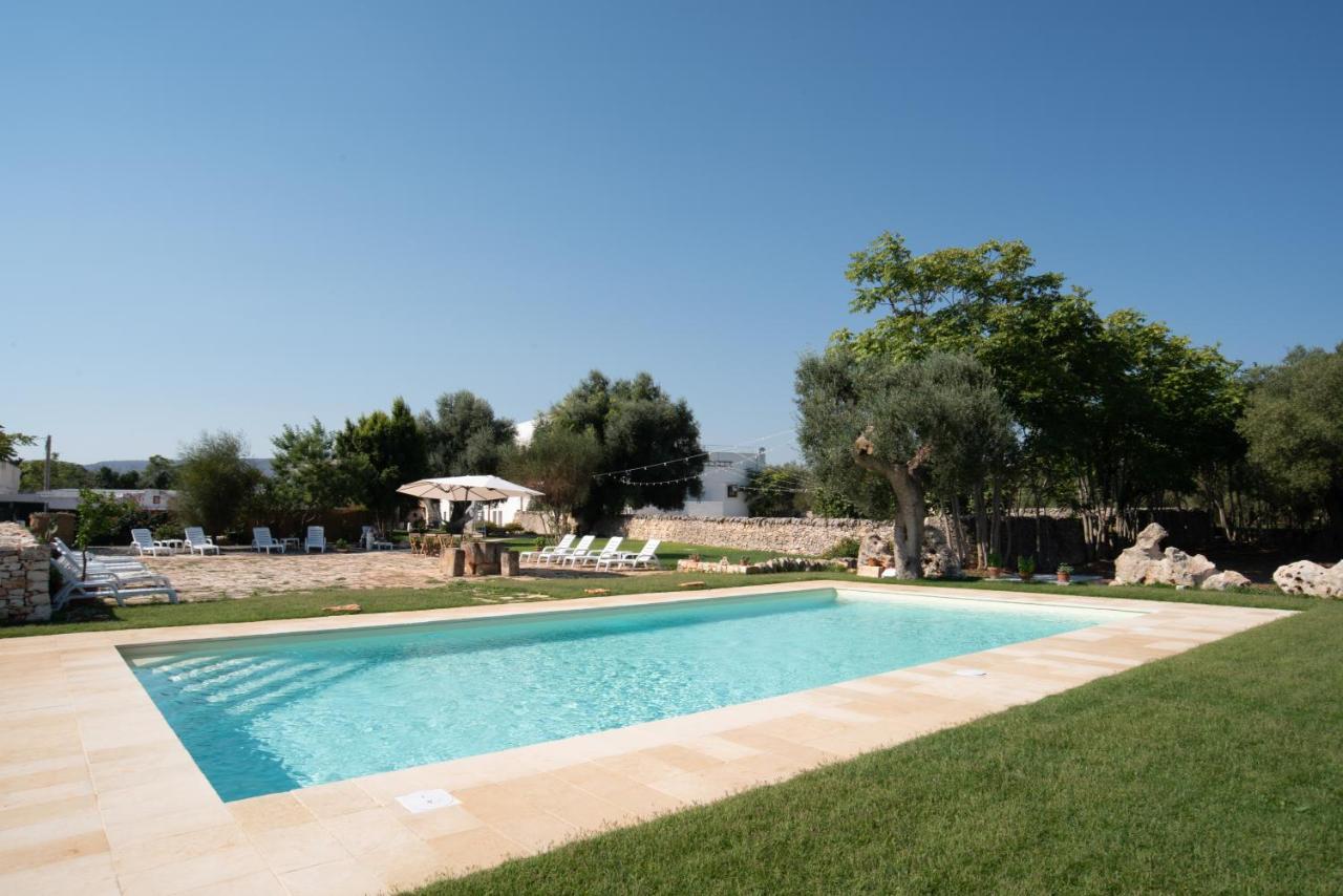 Masseria Borgo Santuri أوستوني المظهر الخارجي الصورة