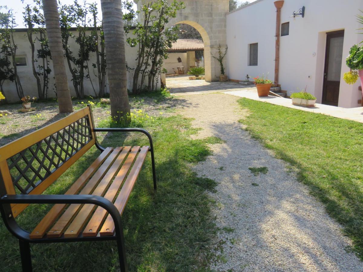 Masseria Borgo Santuri أوستوني المظهر الخارجي الصورة
