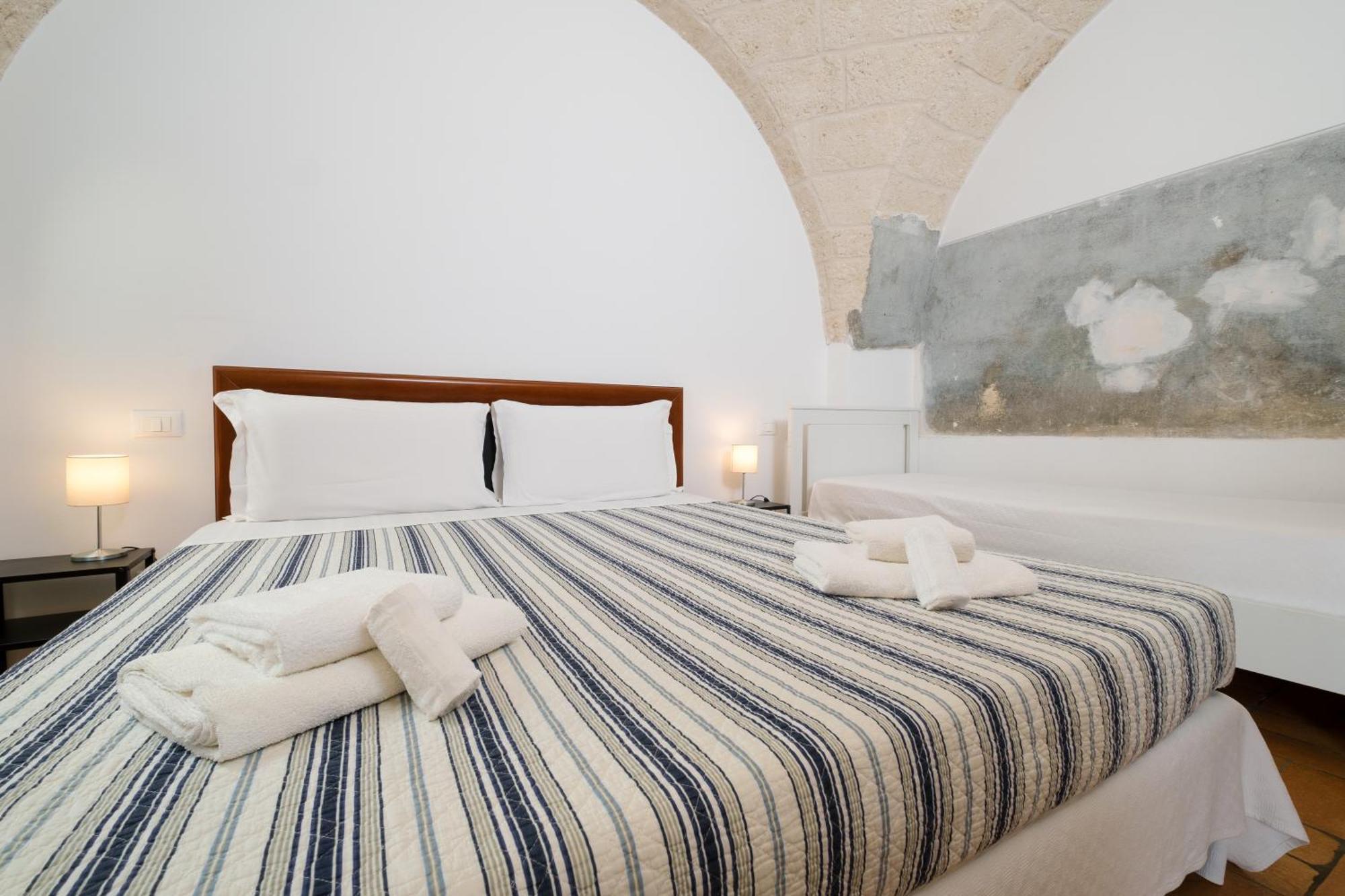 Masseria Borgo Santuri أوستوني الغرفة الصورة